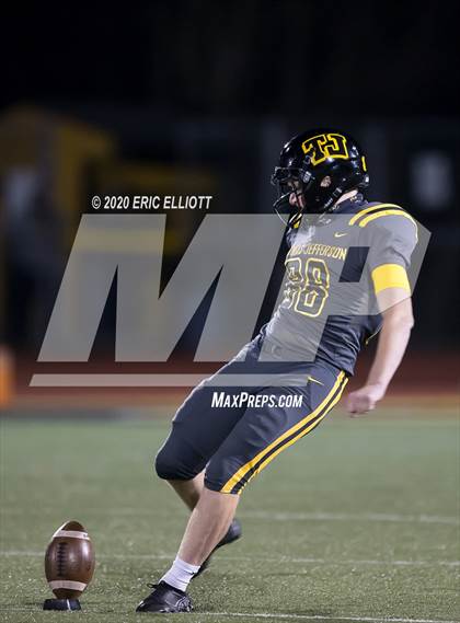 Thumbnail 1 in Oil City vs Thomas Jefferson (PIAA 4A Semi Final) photogallery.
