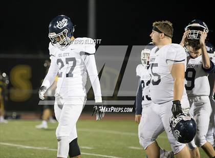 Thumbnail 3 in Oil City vs Thomas Jefferson (PIAA 4A Semi Final) photogallery.