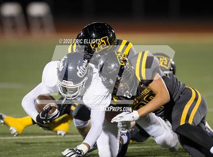 Thumbnail 3 in Oil City vs Thomas Jefferson (PIAA 4A Semi Final) photogallery.