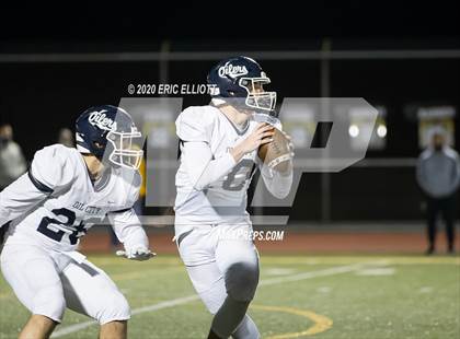Thumbnail 2 in Oil City vs Thomas Jefferson (PIAA 4A Semi Final) photogallery.