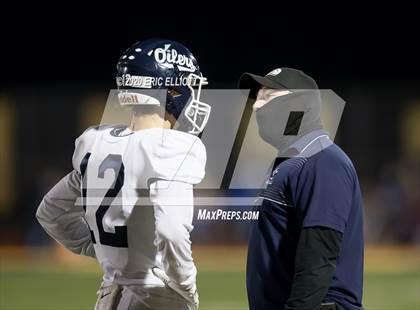 Thumbnail 3 in Oil City vs Thomas Jefferson (PIAA 4A Semi Final) photogallery.