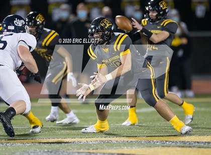 Thumbnail 1 in Oil City vs Thomas Jefferson (PIAA 4A Semi Final) photogallery.