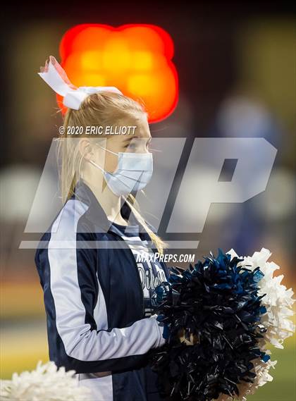 Thumbnail 2 in Oil City vs Thomas Jefferson (PIAA 4A Semi Final) photogallery.