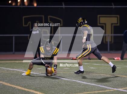 Thumbnail 1 in Oil City vs Thomas Jefferson (PIAA 4A Semi Final) photogallery.