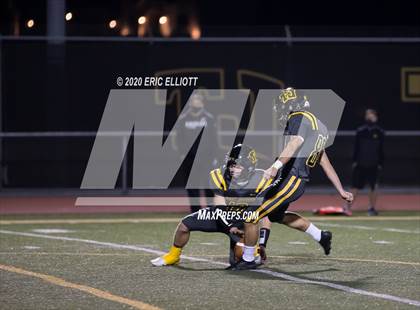 Thumbnail 3 in Oil City vs Thomas Jefferson (PIAA 4A Semi Final) photogallery.