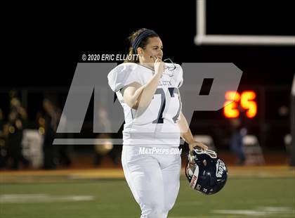 Thumbnail 2 in Oil City vs Thomas Jefferson (PIAA 4A Semi Final) photogallery.