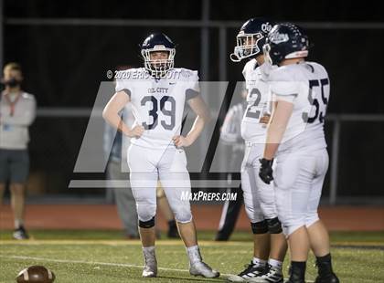 Thumbnail 2 in Oil City vs Thomas Jefferson (PIAA 4A Semi Final) photogallery.