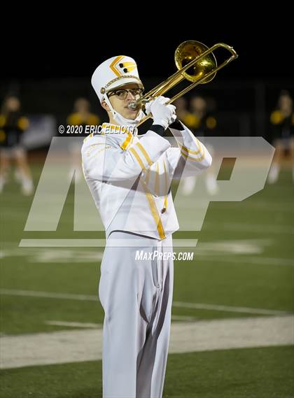 Thumbnail 2 in Oil City vs Thomas Jefferson (PIAA 4A Semi Final) photogallery.