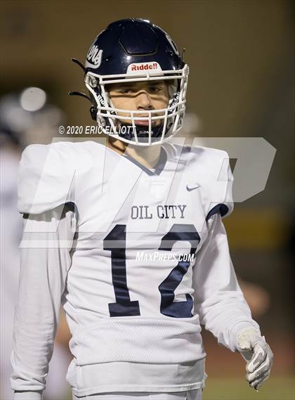 Thumbnail 1 in Oil City vs Thomas Jefferson (PIAA 4A Semi Final) photogallery.