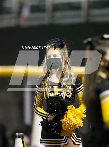 Thumbnail 1 in Oil City vs Thomas Jefferson (PIAA 4A Semi Final) photogallery.