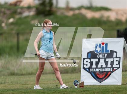 Thumbnail 1 in UIL 1A Golf Girls Finals photogallery.