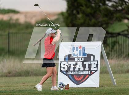 Thumbnail 3 in UIL 1A Golf Girls Finals photogallery.