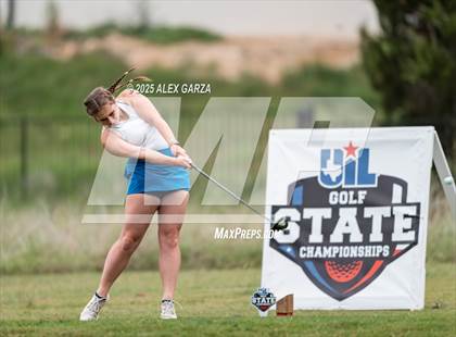 Thumbnail 3 in UIL 1A Golf Girls Finals photogallery.