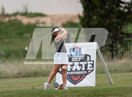 Thumbnail 1 in UIL 1A Golf Girls Finals photogallery.