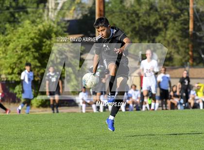 Thumbnail 2 in Eaglecrest @ Bear Creek photogallery.