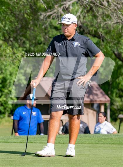 Thumbnail 2 in UIL 3A Boys Golf Finals (Round 2) photogallery.