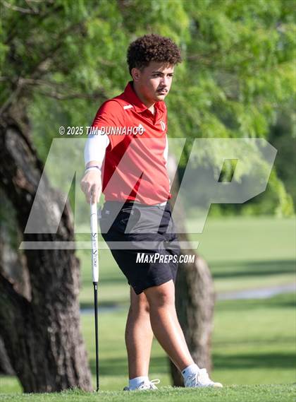 Thumbnail 1 in UIL 3A Boys Golf Finals (Round 2) photogallery.