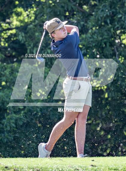 Thumbnail 2 in UIL 3A Boys Golf Finals (Round 2) photogallery.