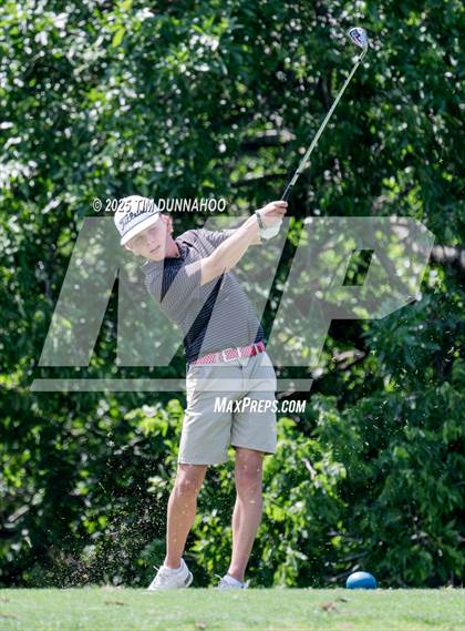 Thumbnail 3 in UIL 3A Boys Golf Finals (Round 2) photogallery.