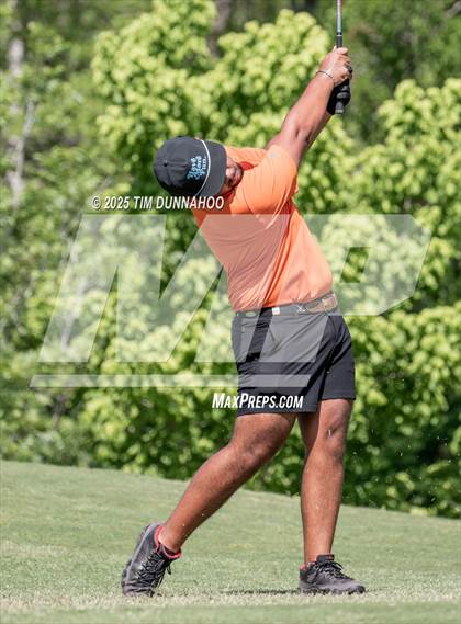 Thumbnail 1 in UIL 3A Boys Golf Finals (Round 2) photogallery.