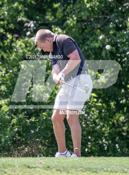 Thumbnail 2 in UIL 3A Boys Golf Finals (Round 2) photogallery.