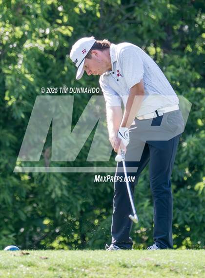 Thumbnail 2 in UIL 3A Boys Golf Finals (Round 2) photogallery.