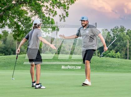 Thumbnail 1 in UIL 3A Boys Golf Finals (Round 2) photogallery.