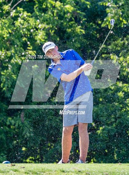 Thumbnail 1 in UIL 3A Boys Golf Finals (Round 2) photogallery.