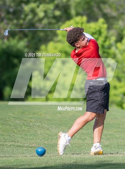 Thumbnail 1 in UIL 3A Boys Golf Finals (Round 2) photogallery.