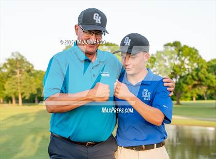 Thumbnail 3 in UIL 3A Boys Golf Finals (Round 2) photogallery.