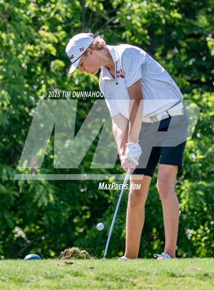 Thumbnail 1 in UIL 3A Boys Golf Finals (Round 2) photogallery.