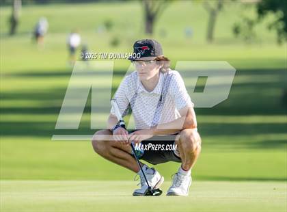 Thumbnail 3 in UIL 3A Boys Golf Finals (Round 2) photogallery.