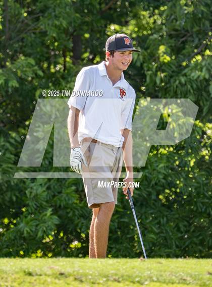 Thumbnail 1 in UIL 3A Boys Golf Finals (Round 2) photogallery.