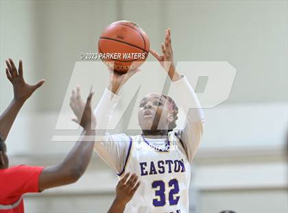 Thumbnail 2 in Bartlett vs Warren Easton (Allstate Sugar Bowl National Prep Classic) photogallery.