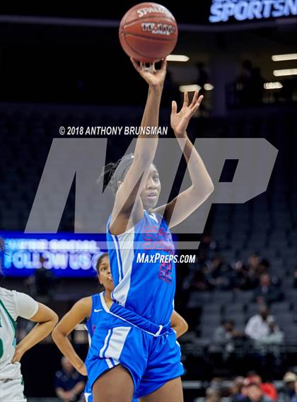 Thumbnail 2 in Serra vs. Sacred Heart Cathedral Preparatory (CIF State D1 Final) photogallery.