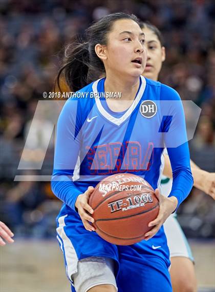 Thumbnail 3 in Serra vs. Sacred Heart Cathedral Preparatory (CIF State D1 Final) photogallery.