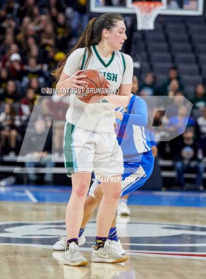 Thumbnail 2 in Serra vs. Sacred Heart Cathedral Preparatory (CIF State D1 Final) photogallery.