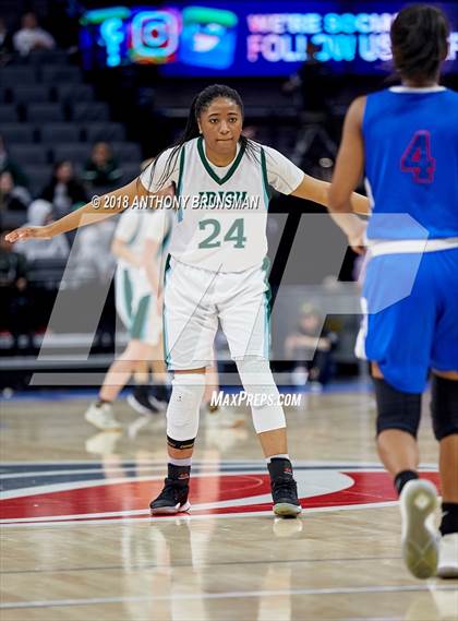 Thumbnail 3 in Serra vs. Sacred Heart Cathedral Preparatory (CIF State D1 Final) photogallery.
