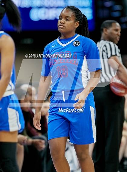 Thumbnail 1 in Serra vs. Sacred Heart Cathedral Preparatory (CIF State D1 Final) photogallery.