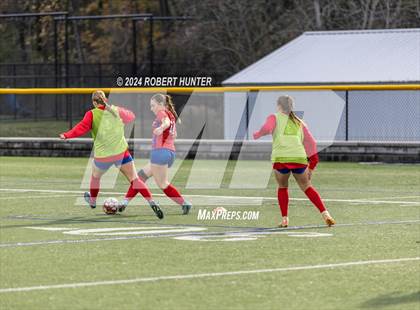Thumbnail 1 in Rush-Henrietta @ Fairport photogallery.