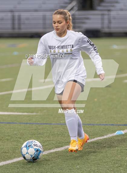 Thumbnail 1 in Rush-Henrietta @ Fairport photogallery.