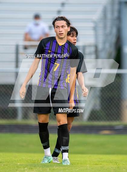 Thumbnail 1 in Jack Britt vs. Southern Lee (Battle for the Bell) photogallery.