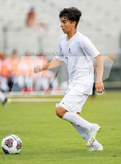 Thumbnail 1 in Jack Britt vs. Southern Lee (Battle for the Bell) photogallery.