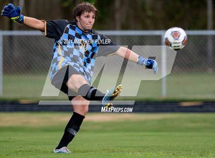 Thumbnail 3 in Jack Britt vs. Southern Lee (Battle for the Bell) photogallery.