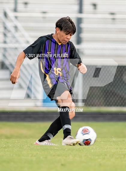 Thumbnail 1 in Jack Britt vs. Southern Lee (Battle for the Bell) photogallery.