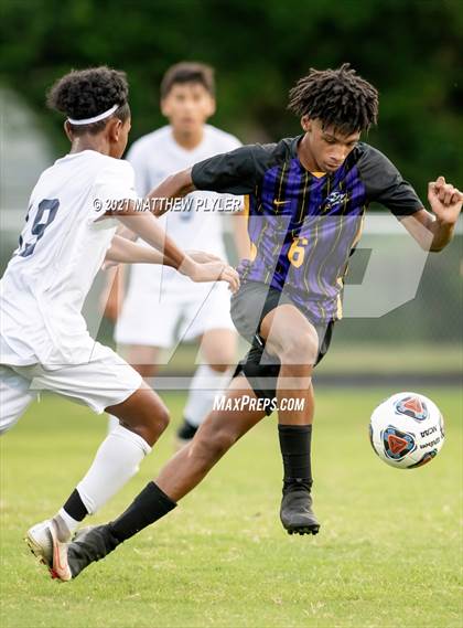 Thumbnail 1 in Jack Britt vs. Southern Lee (Battle for the Bell) photogallery.