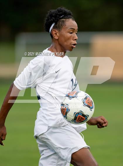 Thumbnail 1 in Jack Britt vs. Southern Lee (Battle for the Bell) photogallery.