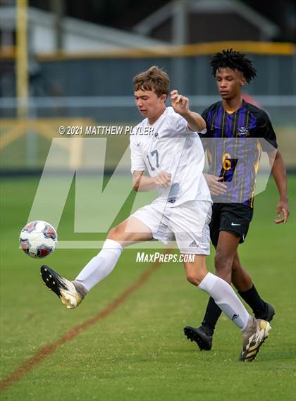Thumbnail 2 in Jack Britt vs. Southern Lee (Battle for the Bell) photogallery.