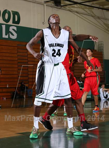 Thumbnail 2 in Taft vs. Inglewood (Paul Pierce Classic)  photogallery.