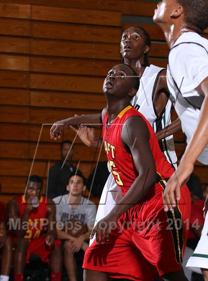 Thumbnail 1 in Taft vs. Inglewood (Paul Pierce Classic)  photogallery.